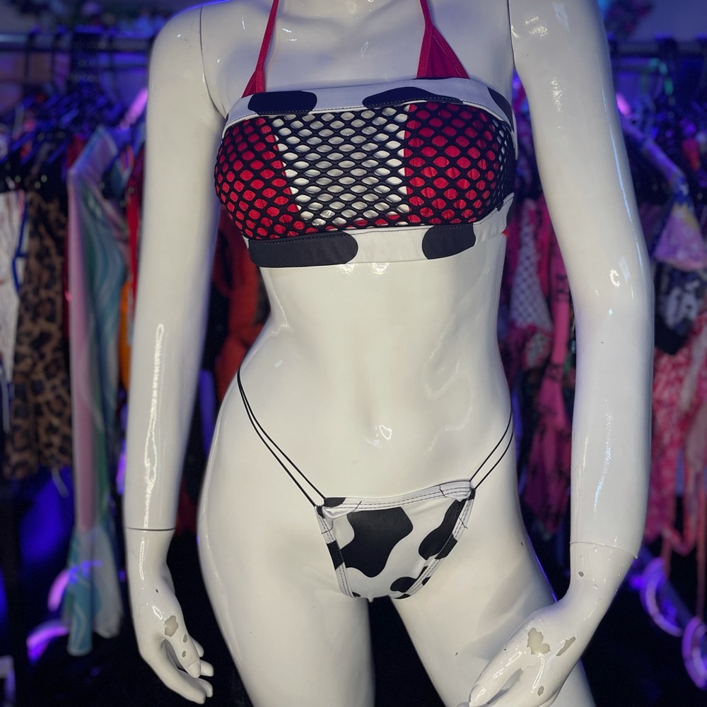 Exotic dancewear / festival rave wear